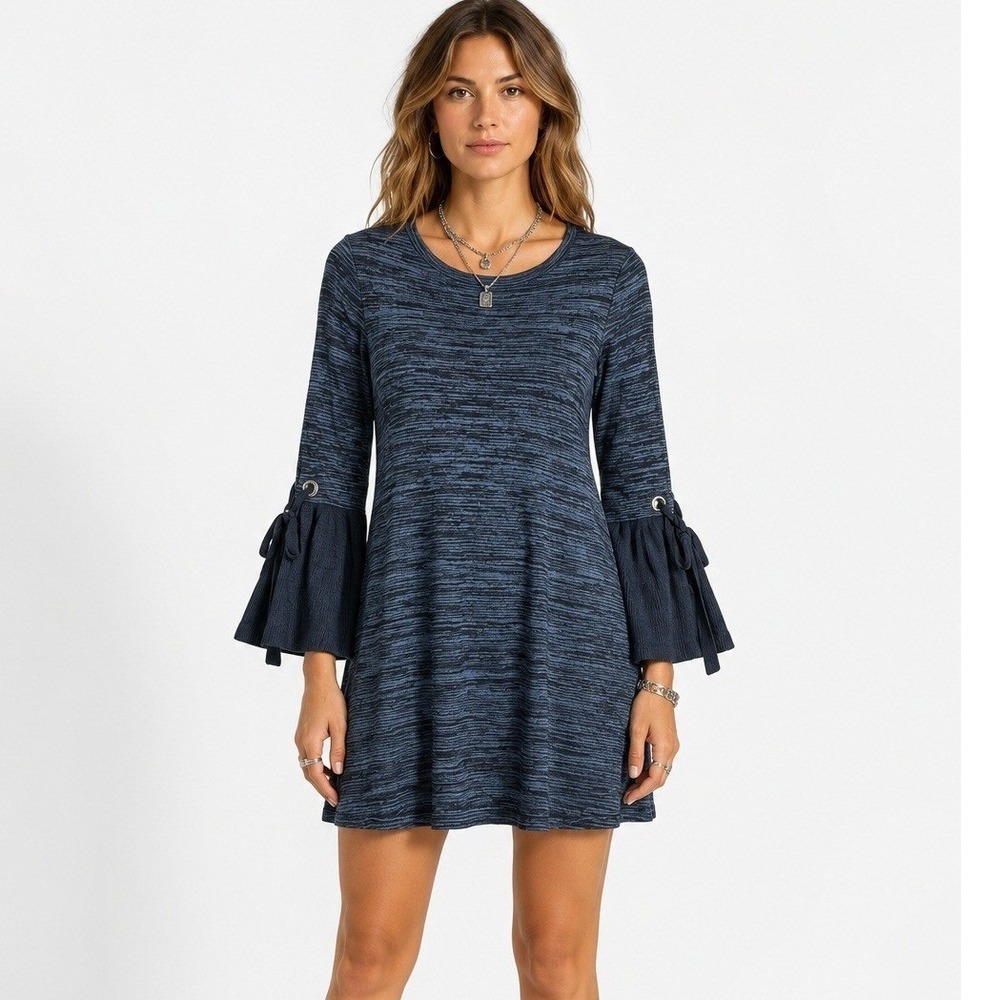 Vivi Violet Weekend Mini Shift Dress Size Medium Artsy Indie Twee Bell Sleeves